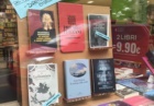 Espositore portalibri 5 finalisti 