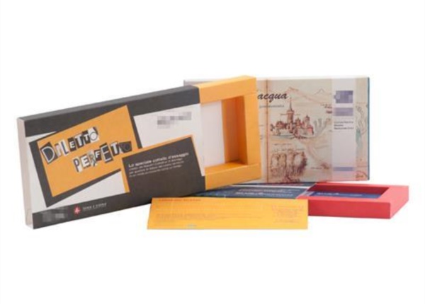 Buffer wall tray with sleeve 
